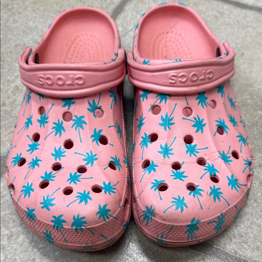 CROCS Pink and Teal Palm Trees - Picture 2 of 5